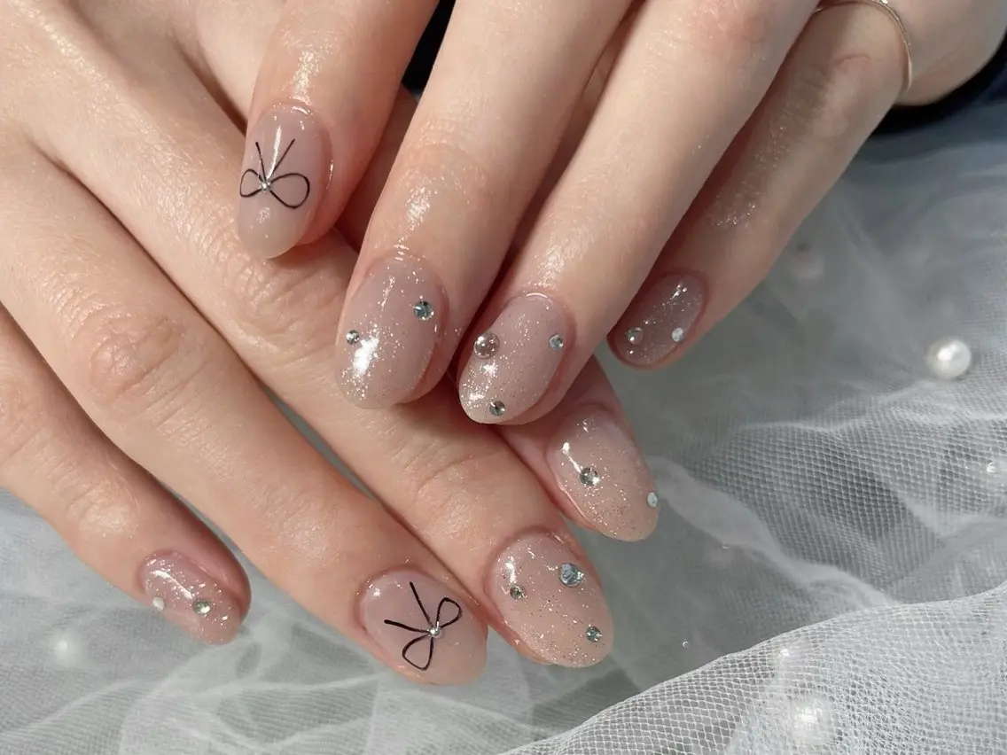 ネイル リボン ハンドネイル Renatus Nailのネイルデザイン