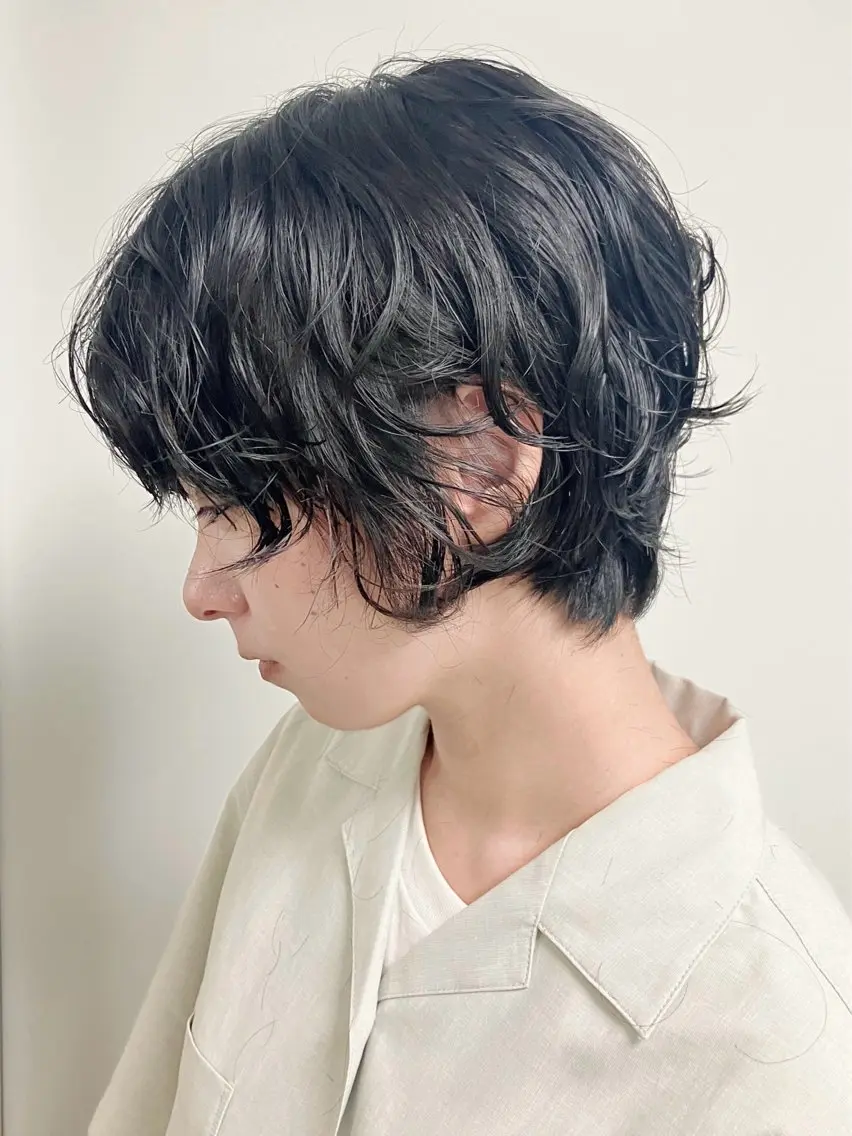 ショート ショートボブ ボブ レイヤーカット 似合わせカット ショートヘア fumika推しカラ ー/デザインカラーのヘアスタイル