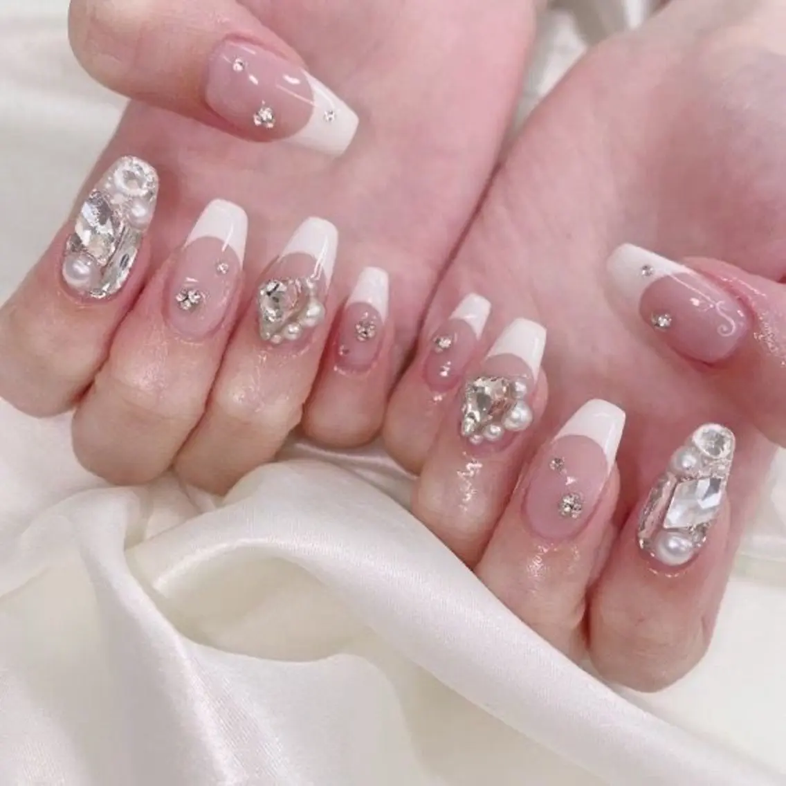 ネイル 長さ出し ハロウィン マグネットネイル ミラーネイル ネイルチップ Lee Nails チップ長さだし専門店のネイルデザイン