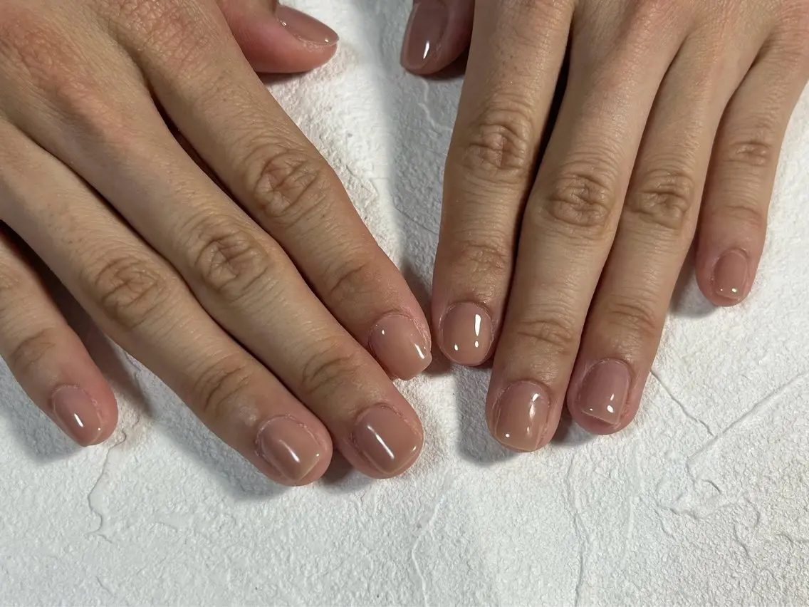 ネイル オーロラネイル フラワーネイル フットネイル フレンチネイル ジェルネイル ハンドネイル kiki nail たまプラーザのネイルデザイン