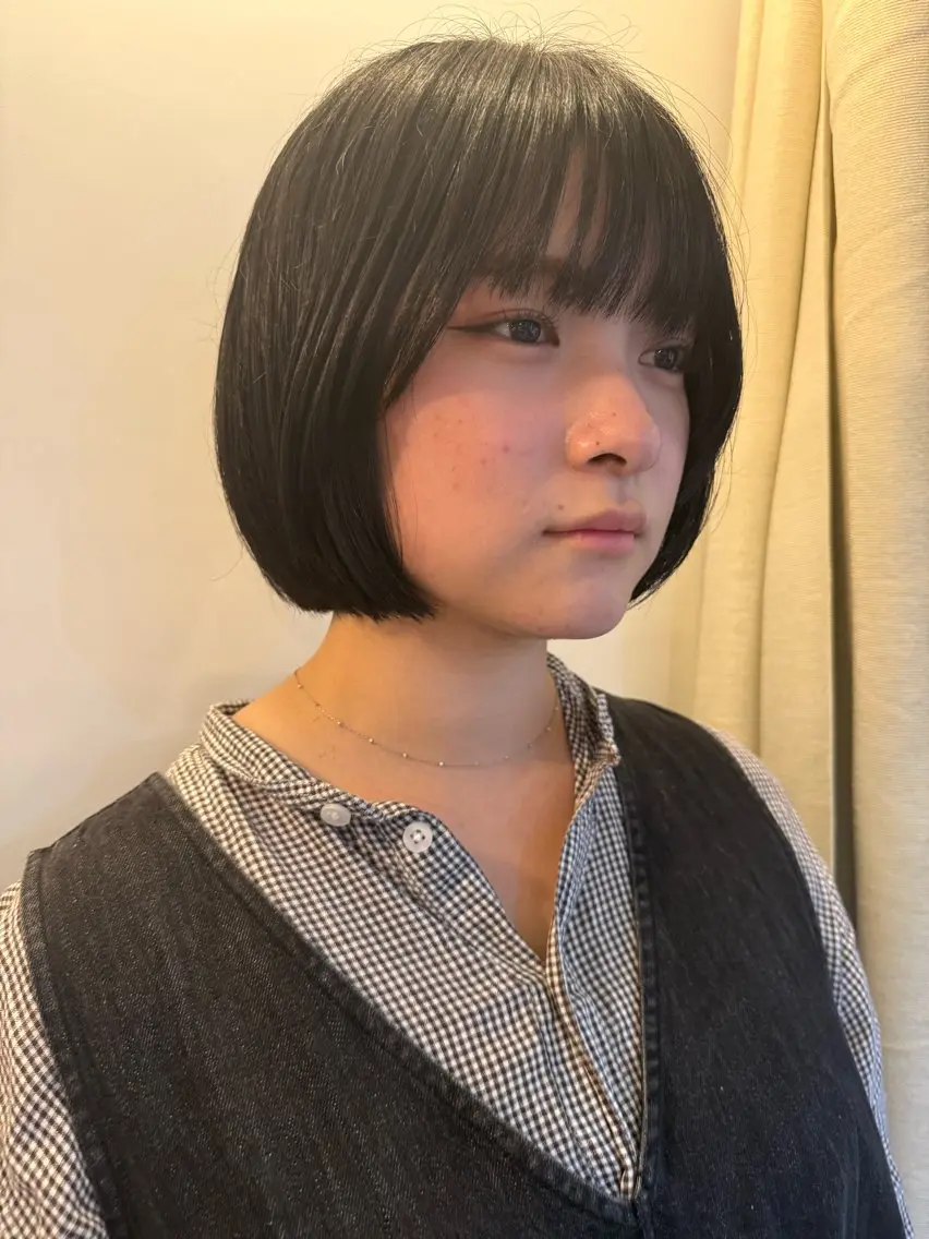 ミディアム ワンレンボブ ボブ 顔まわりレイヤー 顔周りカット 髪質改善 カット ヘアカラー 林 コウセイ【三軒茶屋】のヘアスタイル