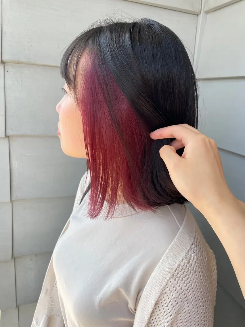 ミディアム 塔崎 りこのヘアスタイル
