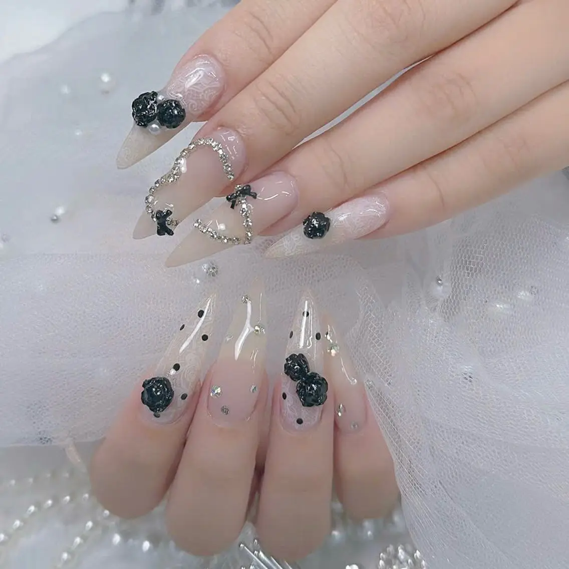 ネイル 韓国ネイル 持ち込み ハンドネイル ハンドケア Nova Nail Nippon 店のネイルデザイン