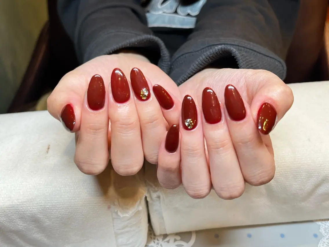 ネイル アートネイル オフィスネイル ワンカラーネイル ショートネイル 森 瑞紀のネイルデザイン