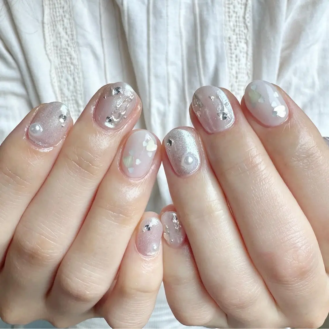 ネイル オーロラネイル 氷ネイル・うるうるネイル 韓国ネイル ミラーネイル ニュアンスネイル 🪞KAPE NAIL 🪞のネイルデザイン