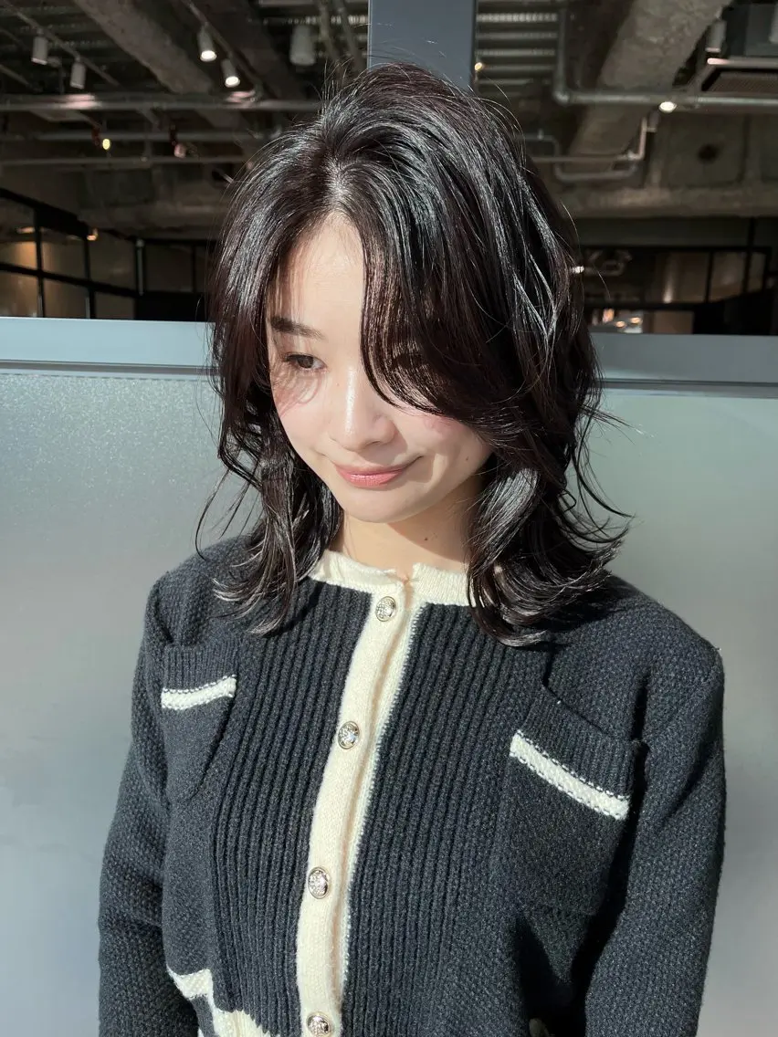 ミディアム カラー カット ヘアカラー トリートメント 艶髪✨×顔周りカット 🧚ナツホのヘアスタイル