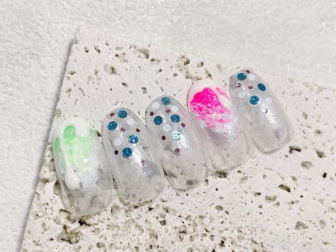 ネイル ジェルネイル オフィスネイル パラジェル 夏ネイル ハンドネイル kiki nail &brow二子玉川のネイルデザイン