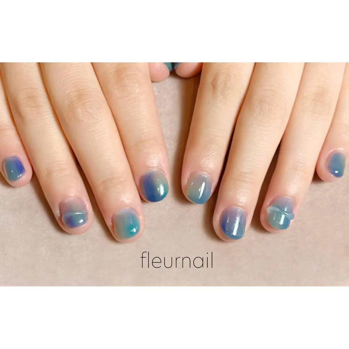 ネイル ブルー クリアネイル 成人式 長さ出し ジェルネイル ハンドネイル fleurnail miuraのネイルデザイン