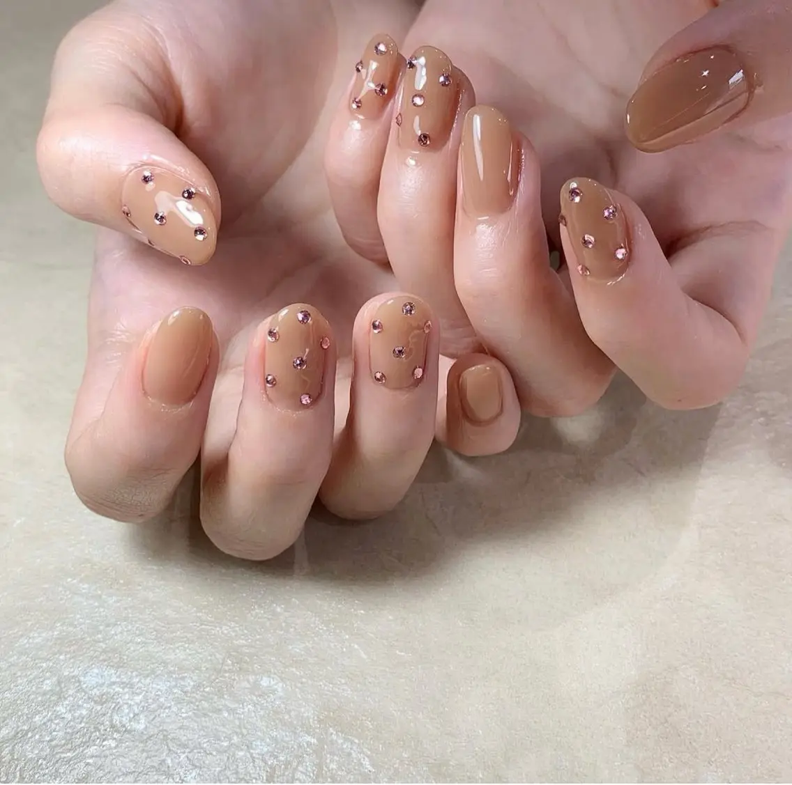 ネイル ドット ピンク ハンドネイル TOL NAILのネイルデザイン