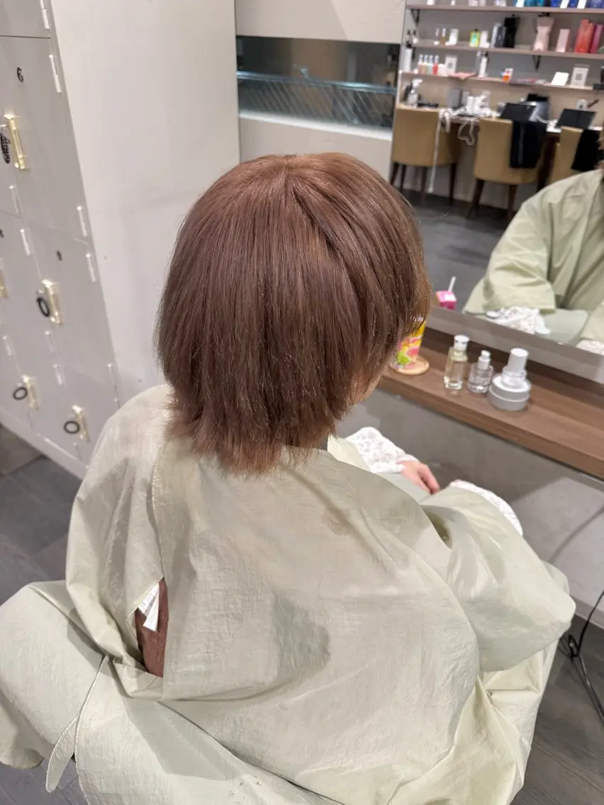 ショート ヘアカラー 川畑 心子のヘアスタイル