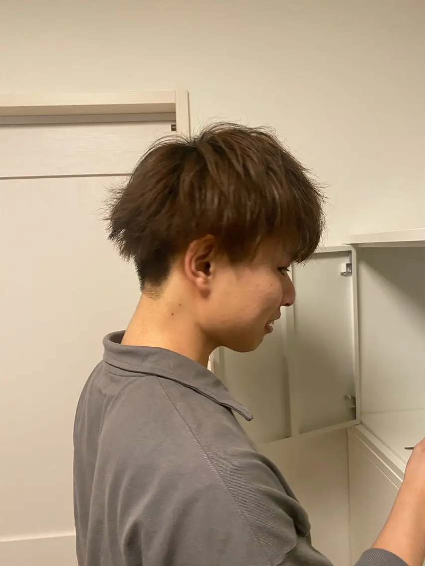 ショート メンズ マッシュ 刈り上げ 澤木優輝 【cuaura】のヘアスタイル