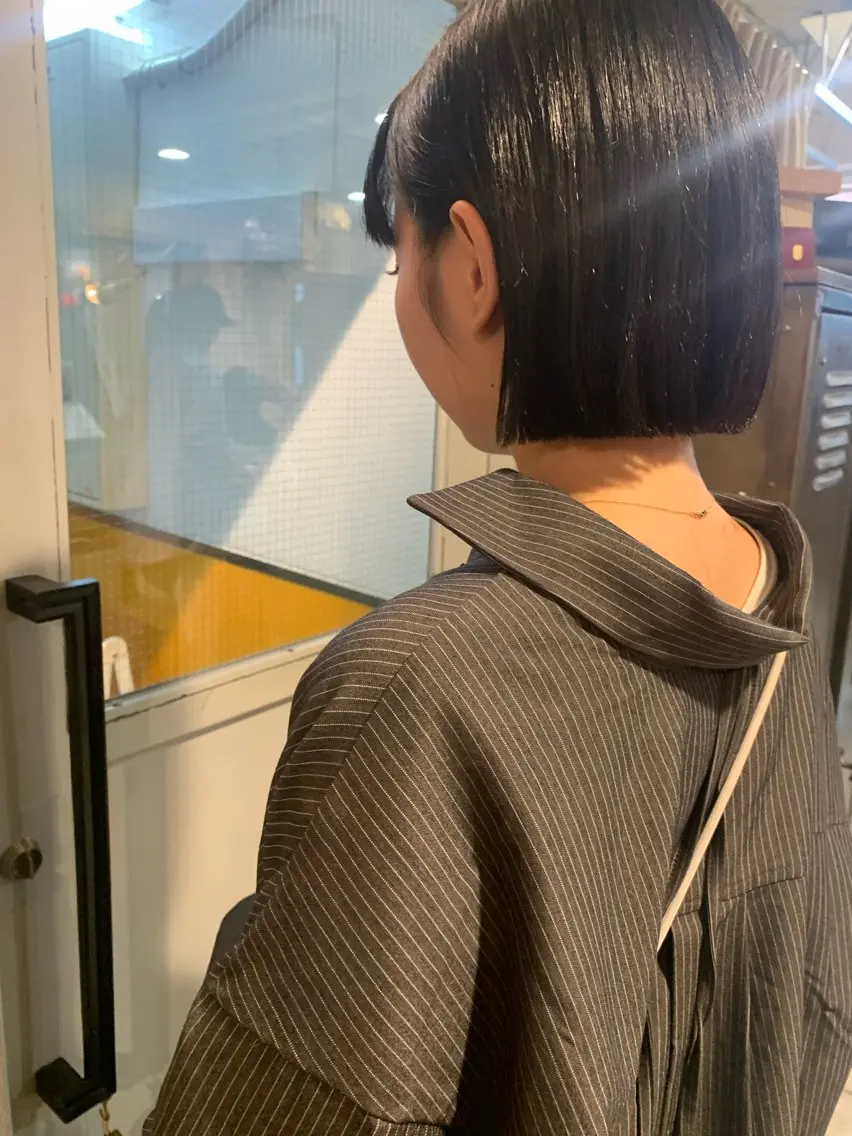 ショート カット ヘアカラー トリートメント 落合 妙佳のヘアスタイル