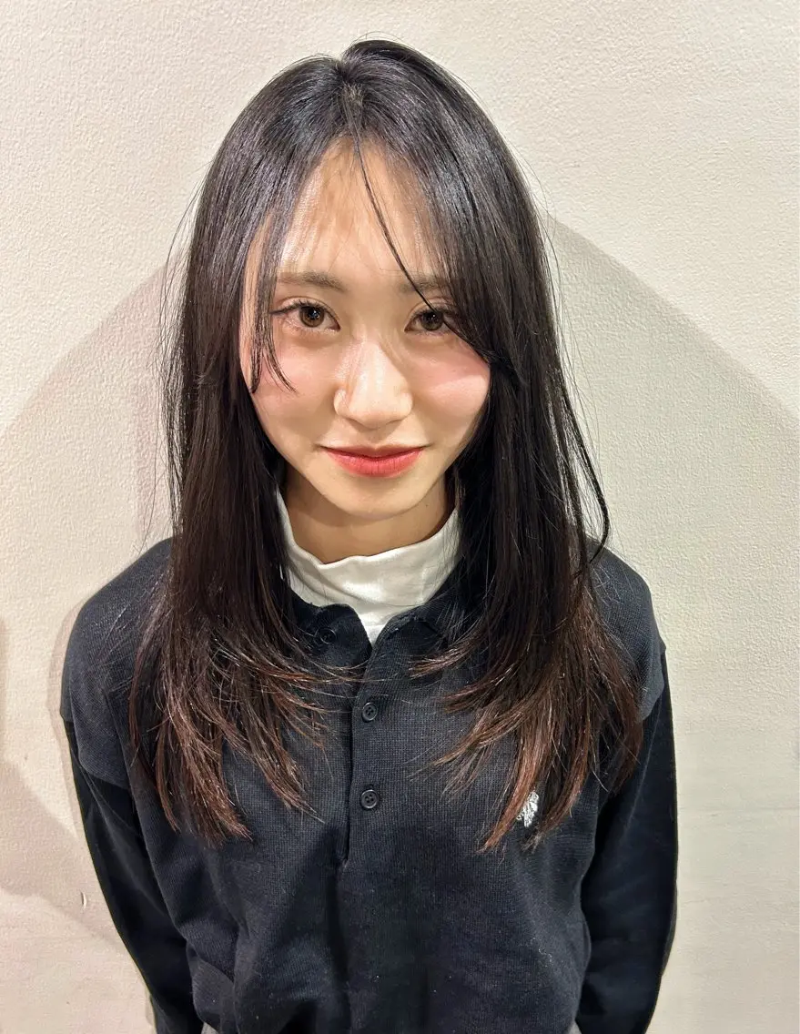 ミディアム 顔周りカット レイヤーカット レイヤー✨パーマ 🌙 nanacoのヘアスタイル