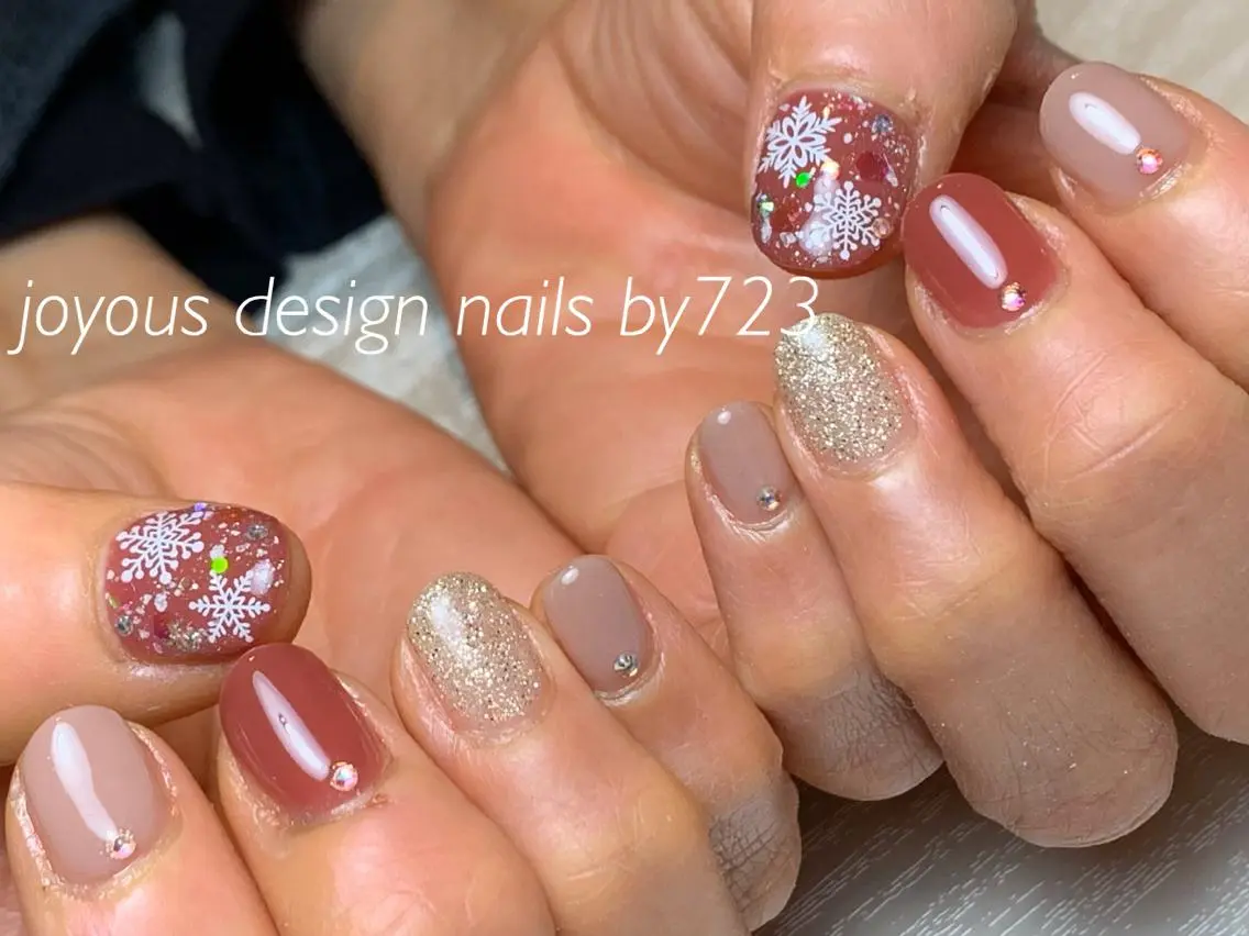 ネイル ストーンネイル ハンドネイル jdn natsumiのネイルデザイン