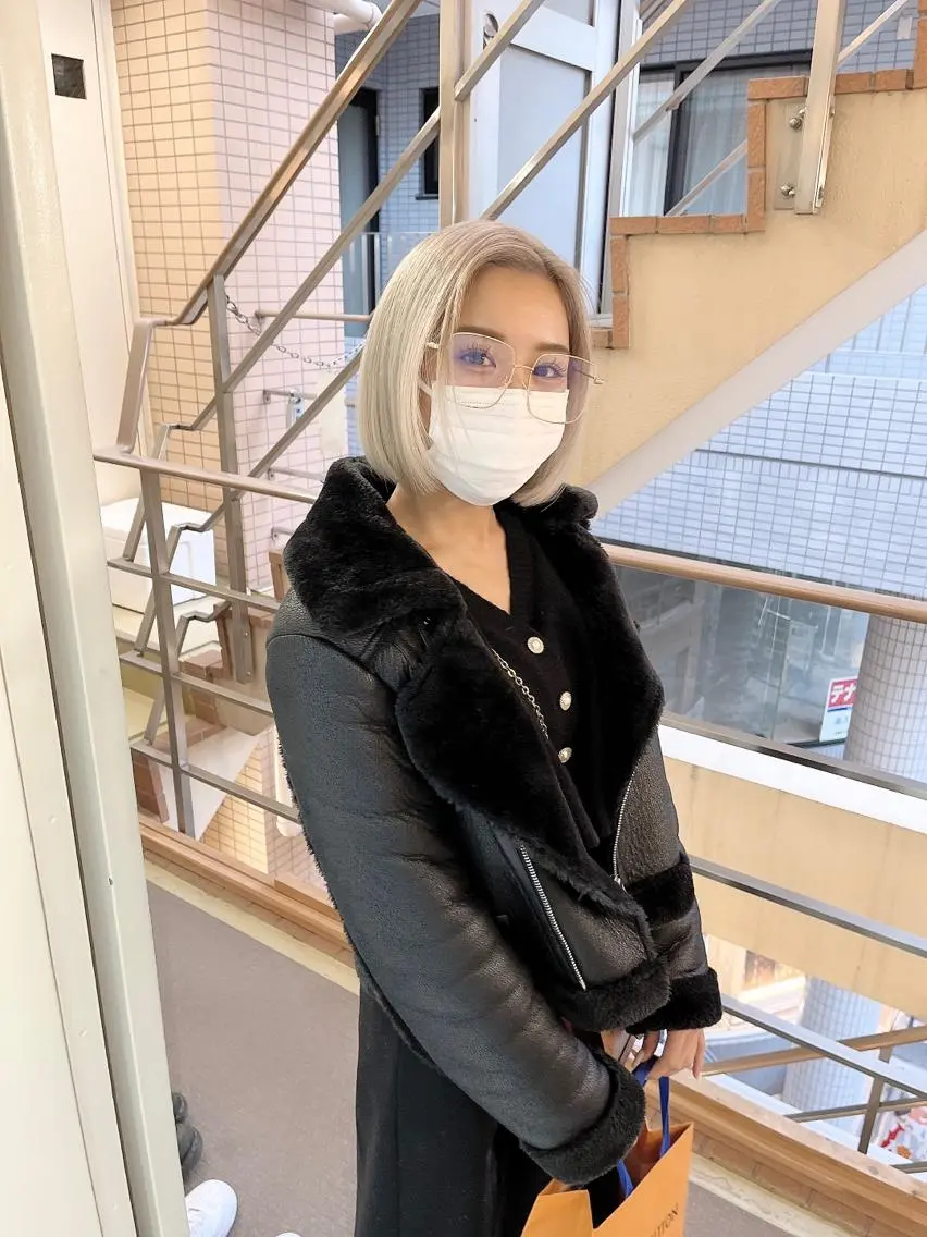 12月限定【ボブ】ボブ限定ヘアチェンジしませんか?原宿で1番ボブ切っています!ビフォアフターを撮らせてくださる方の写真
