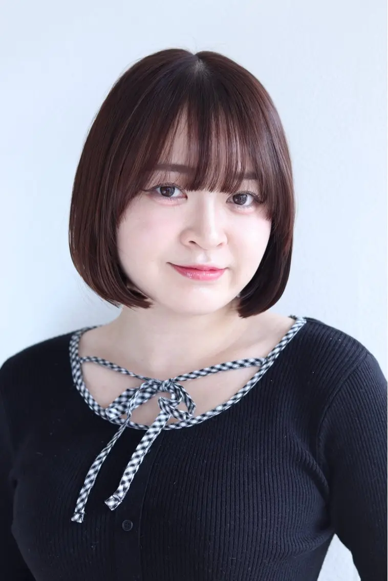 ミディアム カット 縮毛矯正 トリートメント ヘッドスパ 銀座 髪質改善 🧸HINATAのヘアスタイル