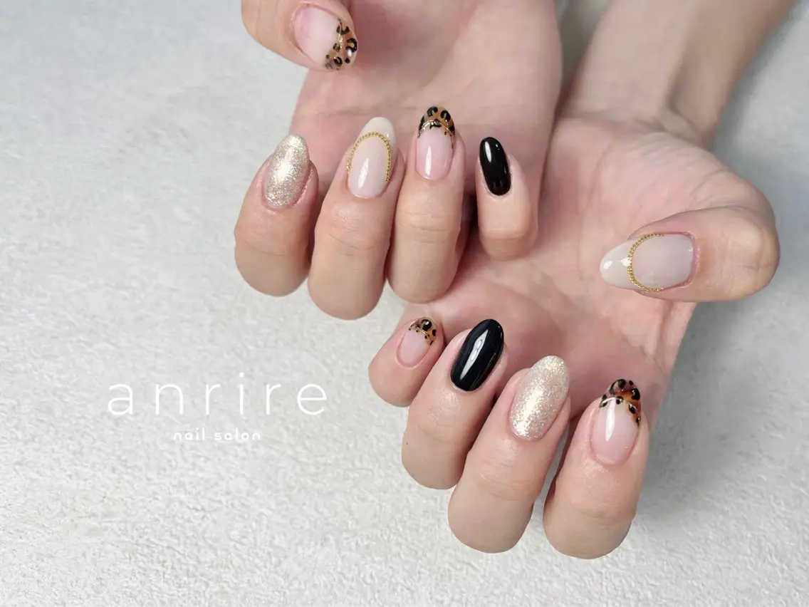 ネイル アニマル柄 べっ甲ネイル フレンチネイル ジェルネイル ラメ(グリッター) ハンドネイル nailsalon anrireのネイルデザイン
