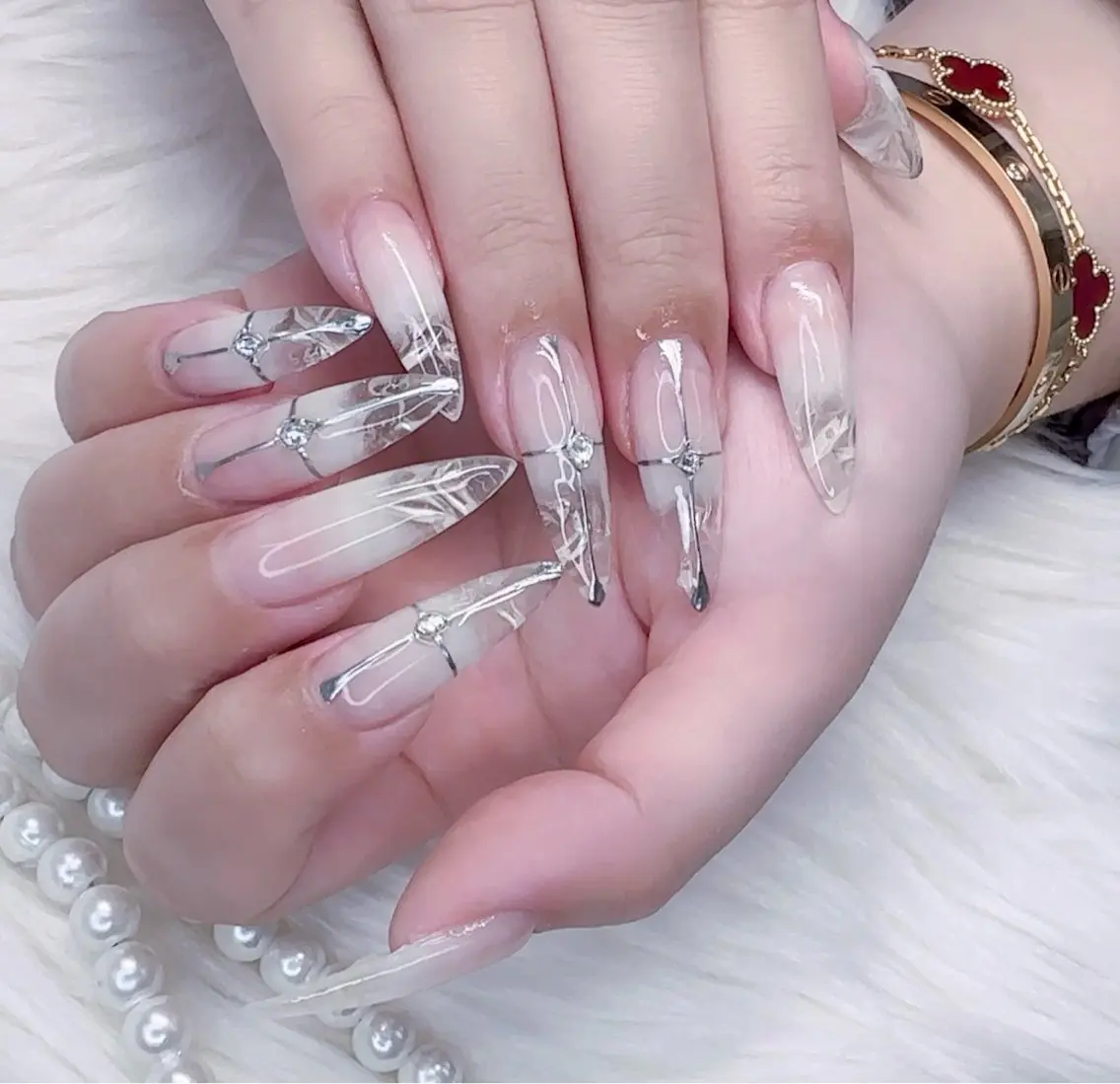ネイル R salonのネイルデザイン