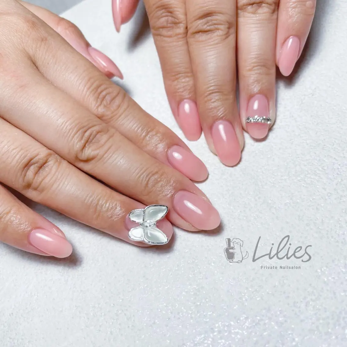 ネイル Nailsalon Liliesのネイルデザイン