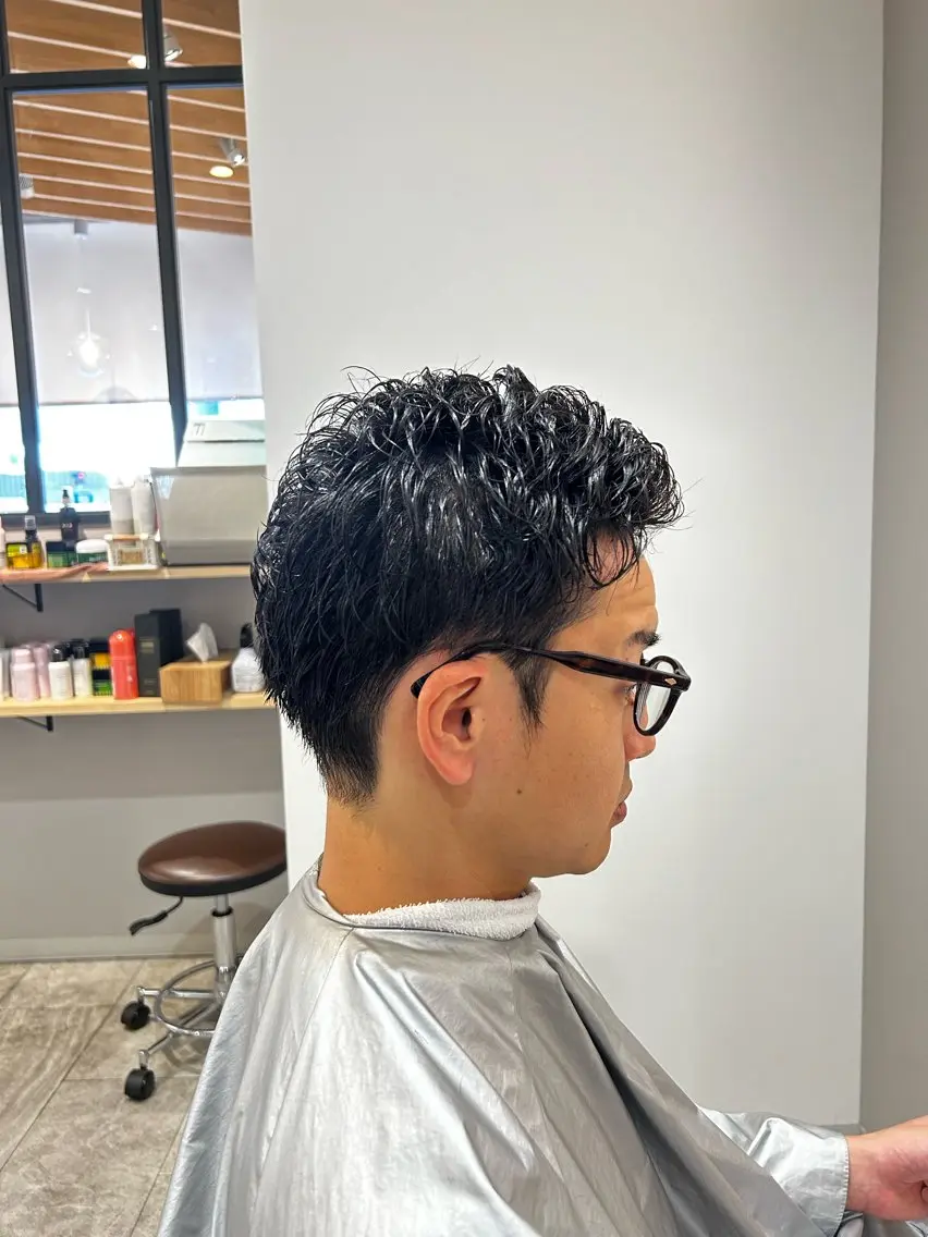 ショート メンズ メンズパーマ ショートヘア 黒川 真裕のヘアスタイル