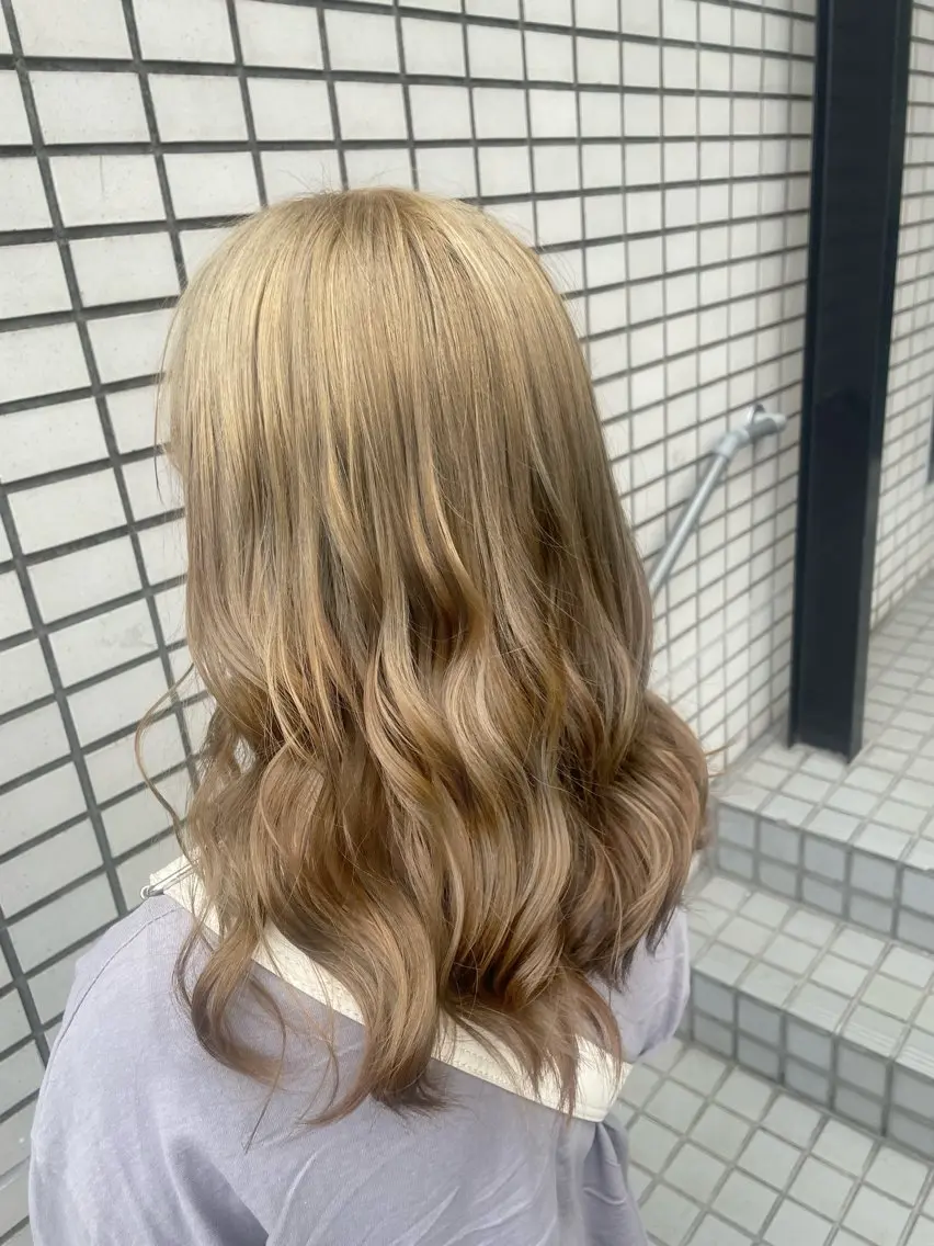🌷カット+ダブルカラーの写真