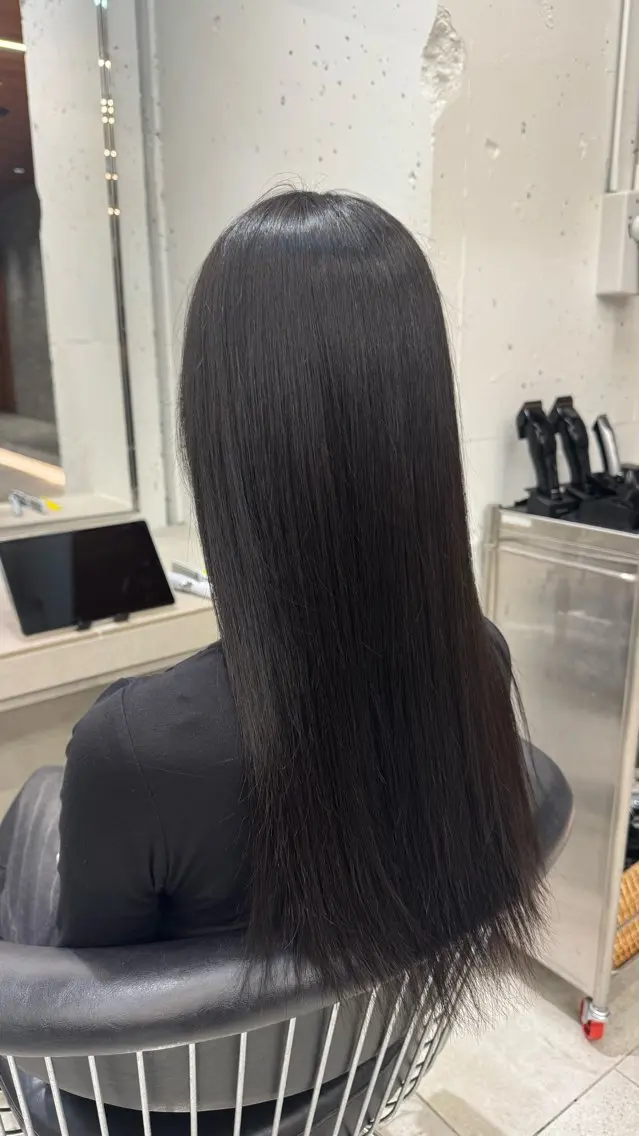 ロング カラー 黒髪 ブルーカラー ブルーブラック ⭐️カラーSweet Room氷室翔也⭐️のヘアスタイル