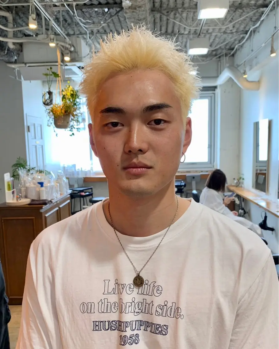 ショート カラー メンズ グランジヘア 無造作ヘアHYUGAのヘアスタイル