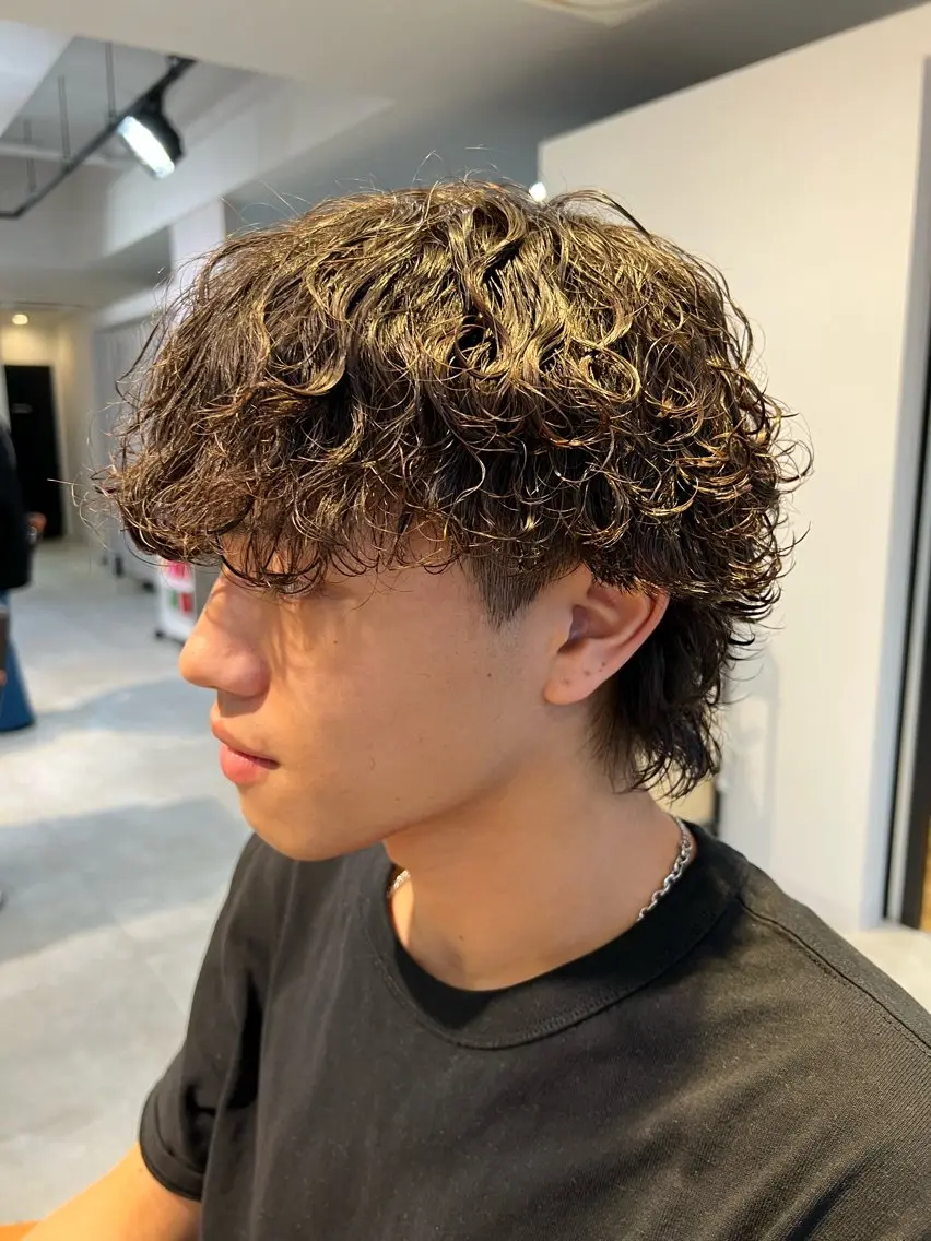 パーマ メンズ メンズパーマ特化/ シャドウ/波巻/陸翔のヘアスタイル