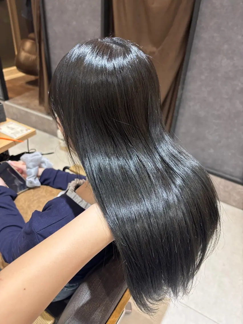 【6/7限定❕】🌼🫧艶カラー+トリートメント🫧の写真