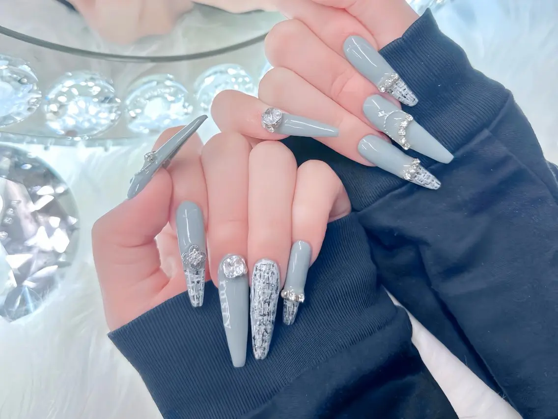 ネイル ブルー ジェルネイル ガーリー グラデーション グリーン ハンドネイル Rin Nail 新大久保店のネイルデザイン