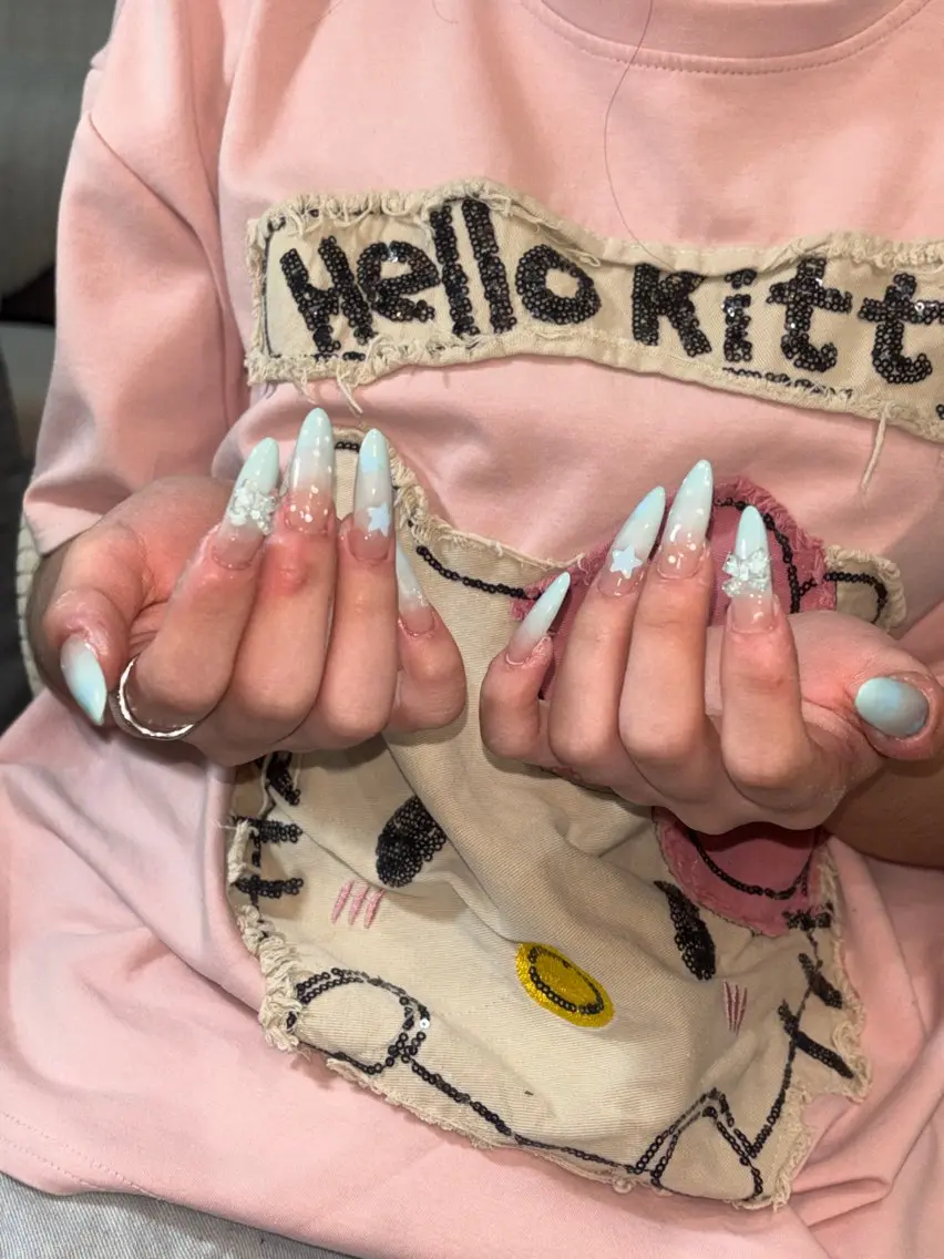 ネイル HITOMI まおのネイルデザイン
