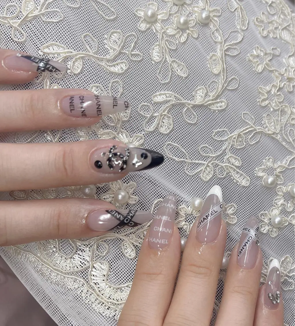 ロング ネイル ハンドネイル 長さ出し専門 nynaのネイルデザイン