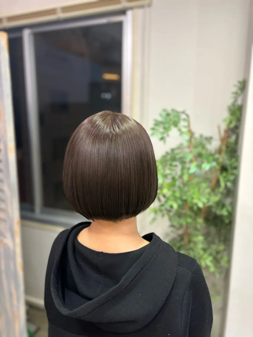 ワンカラー＋トリートメント　(ショート限定、新規限定)の写真