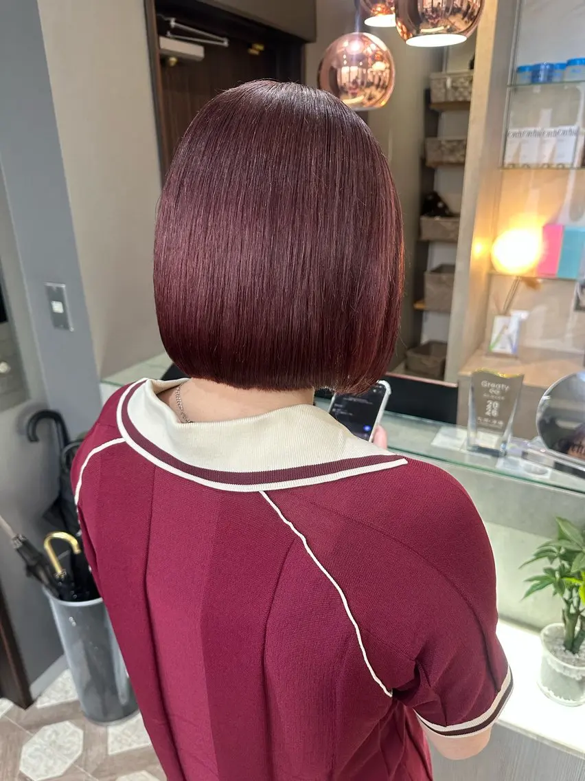 ミディアム カラー ブリーチ 透明感カラー デザインカラー ダブルカラー ハイトーンカラー カット ヘアカラー トリートメント AYAKASA 暖色カラー/レイヤーのヘアスタイル