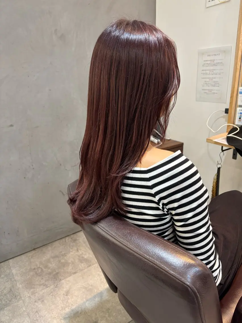 ロング ボブ 顔周りカット 髪質改善 レイヤーカット ロング カット ヘアカラー RISE SWELL 江坂momoneのヘアスタイル