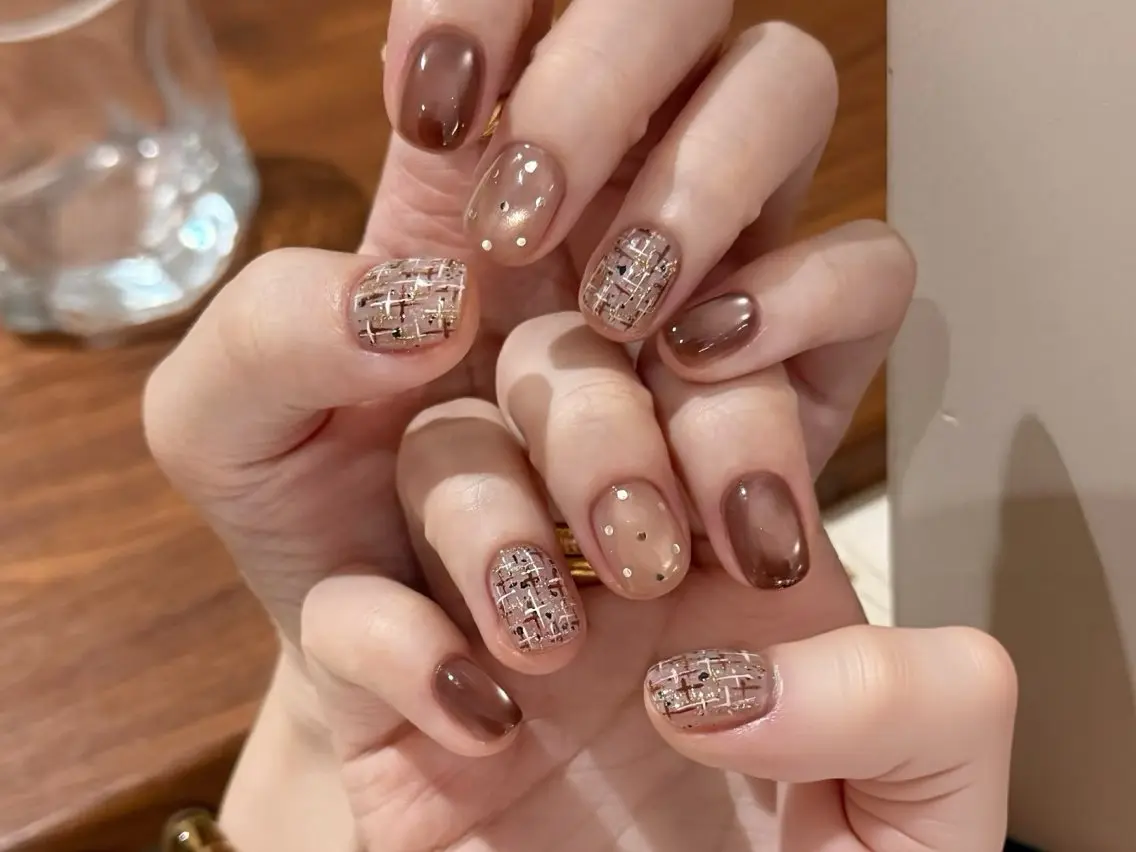 メンズ ネイル メンズ韓国風 クリスマス ブラウン 長さ出し フットネイル ハンドネイル ハンドケア NEW NAIL 池袋🔥🧲のネイルデザイン