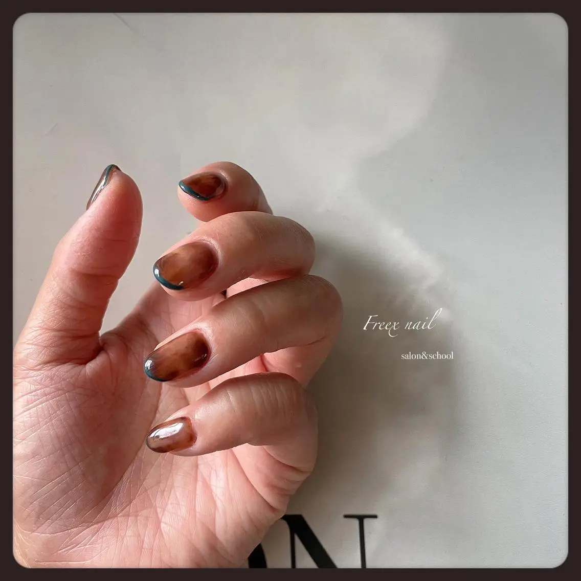 ネイル べっ甲ネイル ハンドネイル フットネイル freex nail /ニュアンス/個性派のネイルデザイン