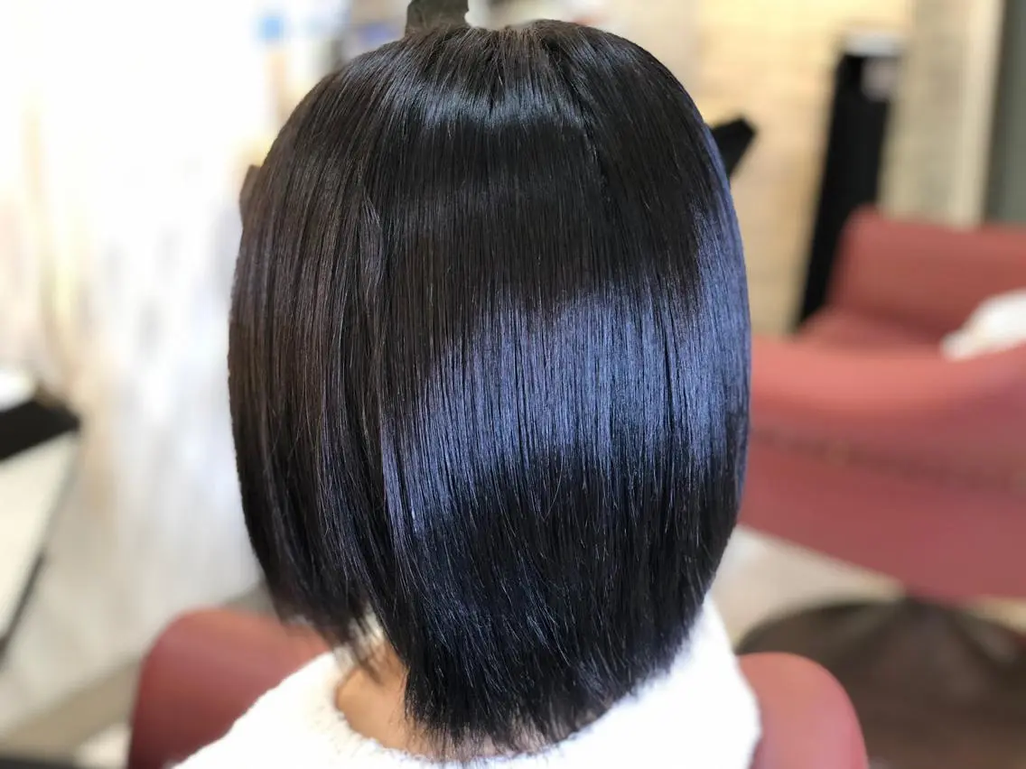 ミディアム ⭐️レイヤーカット 大人気　三澤康司⭐️のヘアスタイル