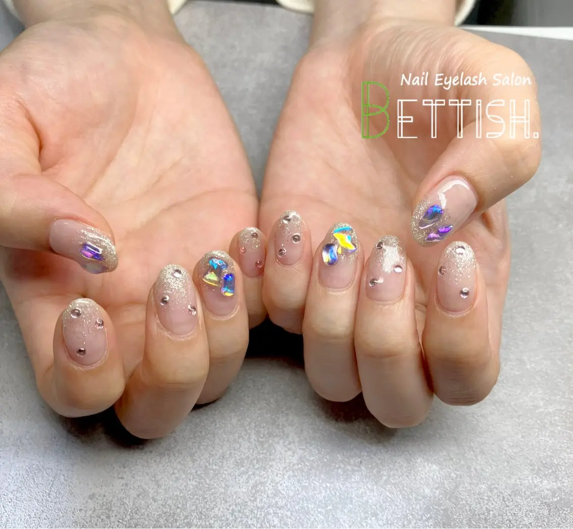 ネイル キラキラネイル BETTISH. KUMIKO☺︎︎のネイルデザイン