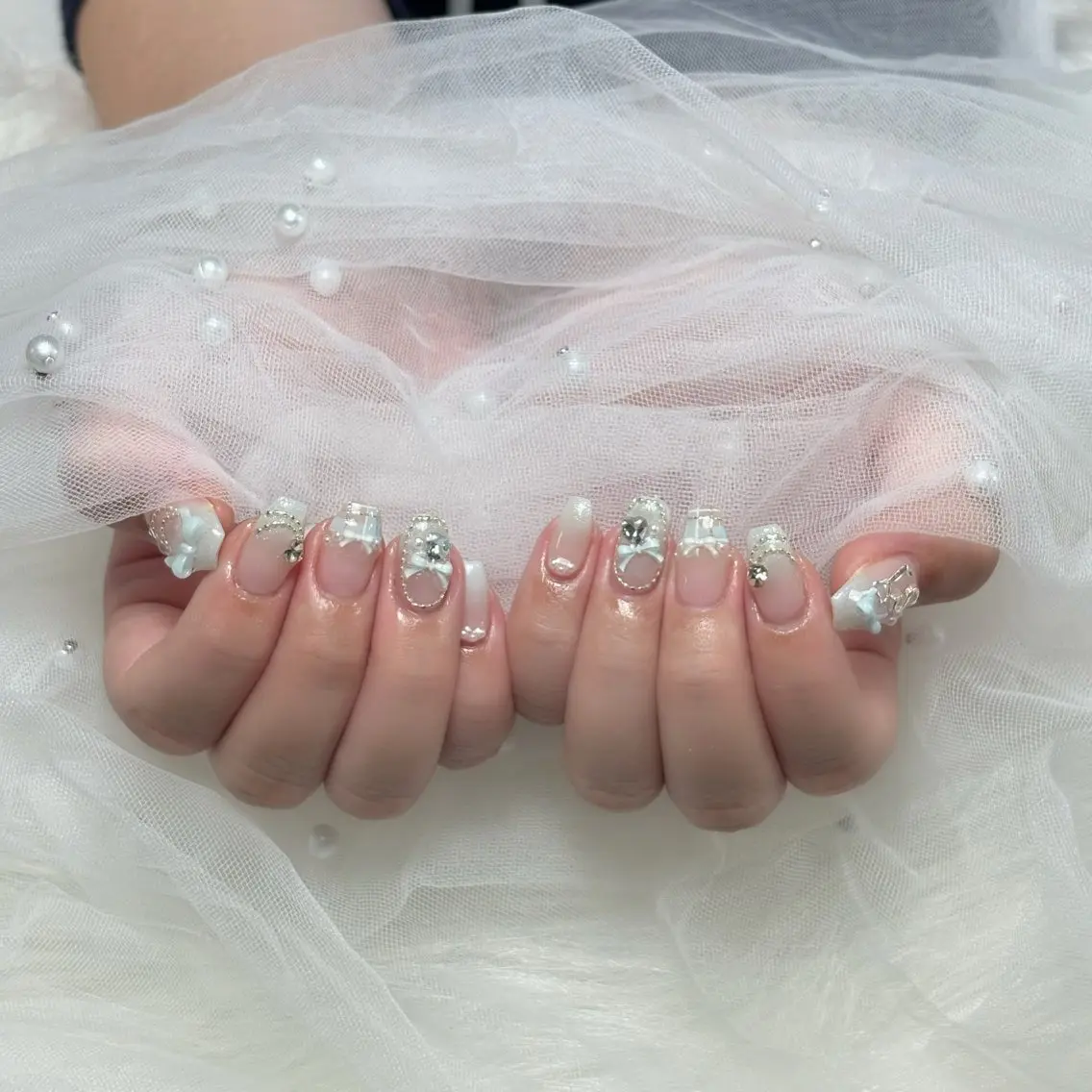 ネイル ジェルネイル キラキラネイル ロングネイル マグネットネイル 持ち込み ハンドネイル Sully Nail  Labのネイルデザイン