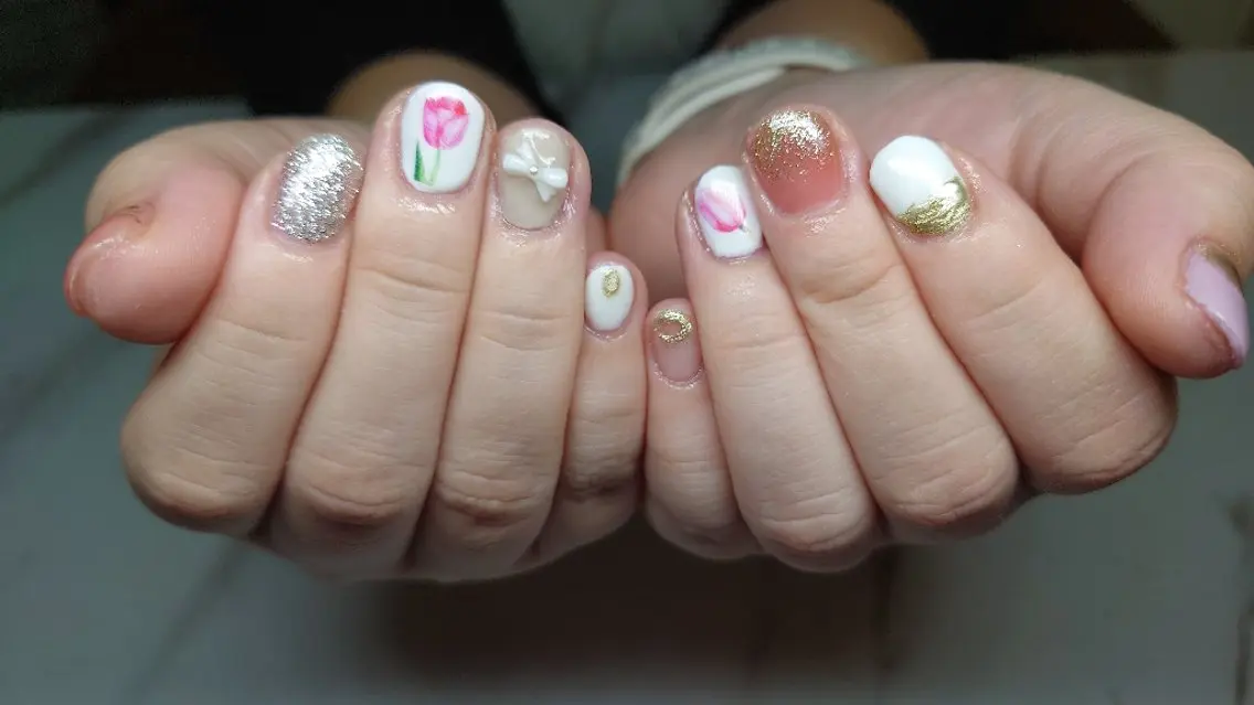 ネイル 持ち込み ハンドネイル Nailsalon AMAのネイルデザイン