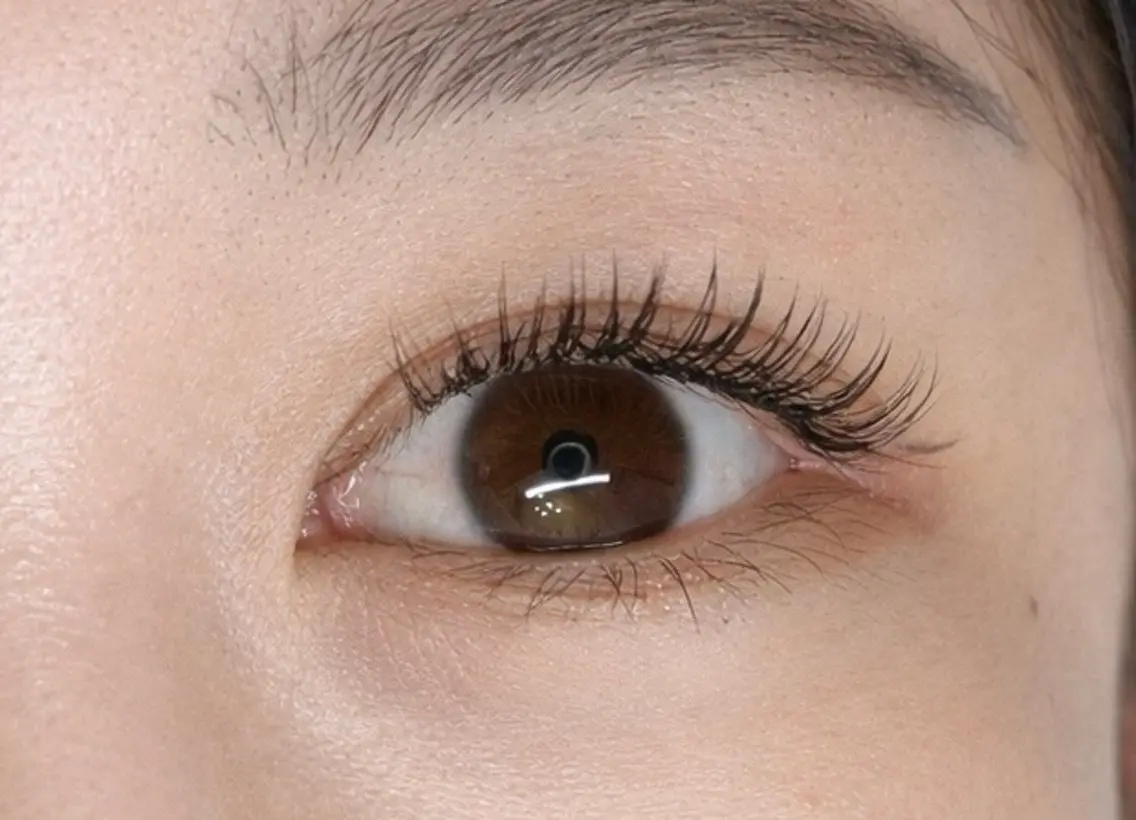 マツエク・マツパ 束感まつ毛 マツエク Lana. *･eye&browのマツエク・マツパデザイン