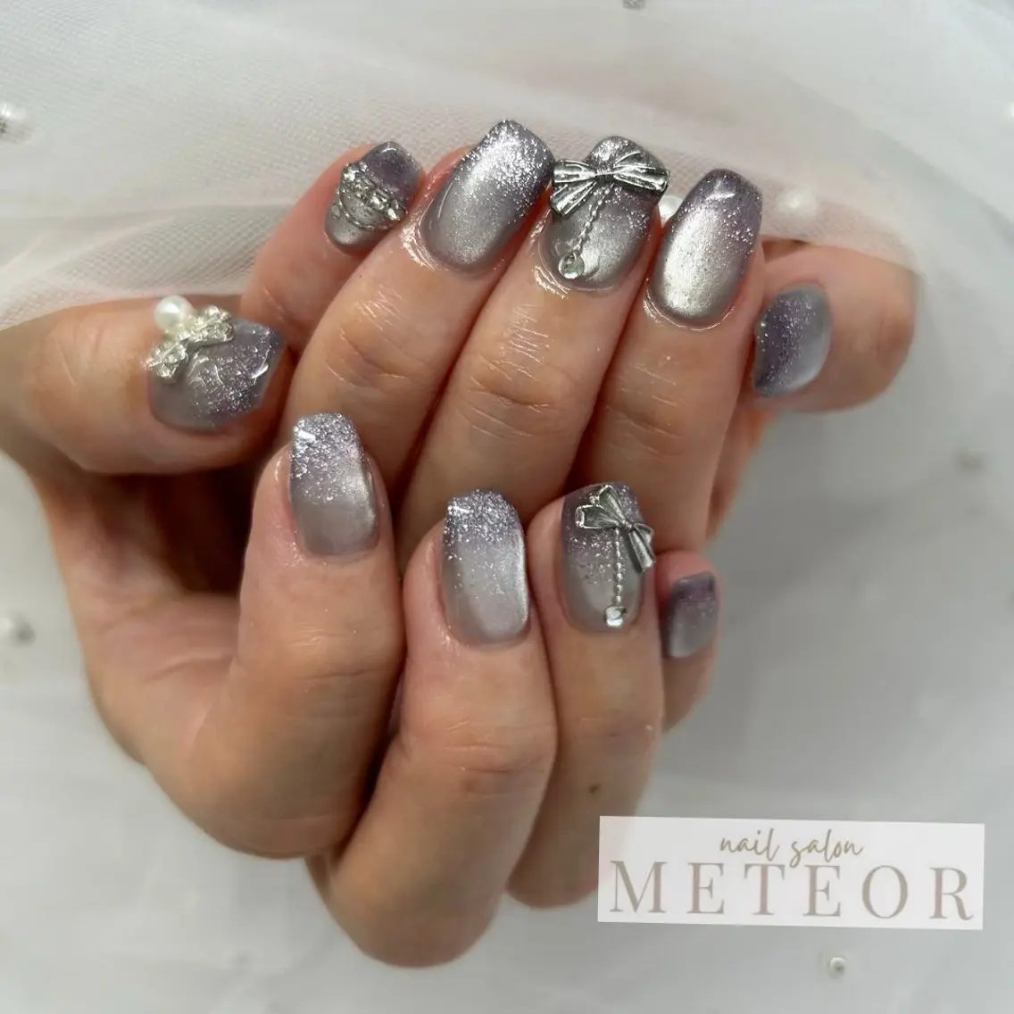 ミディアム ハンドネイル METEOR💫 staffのネイルデザイン