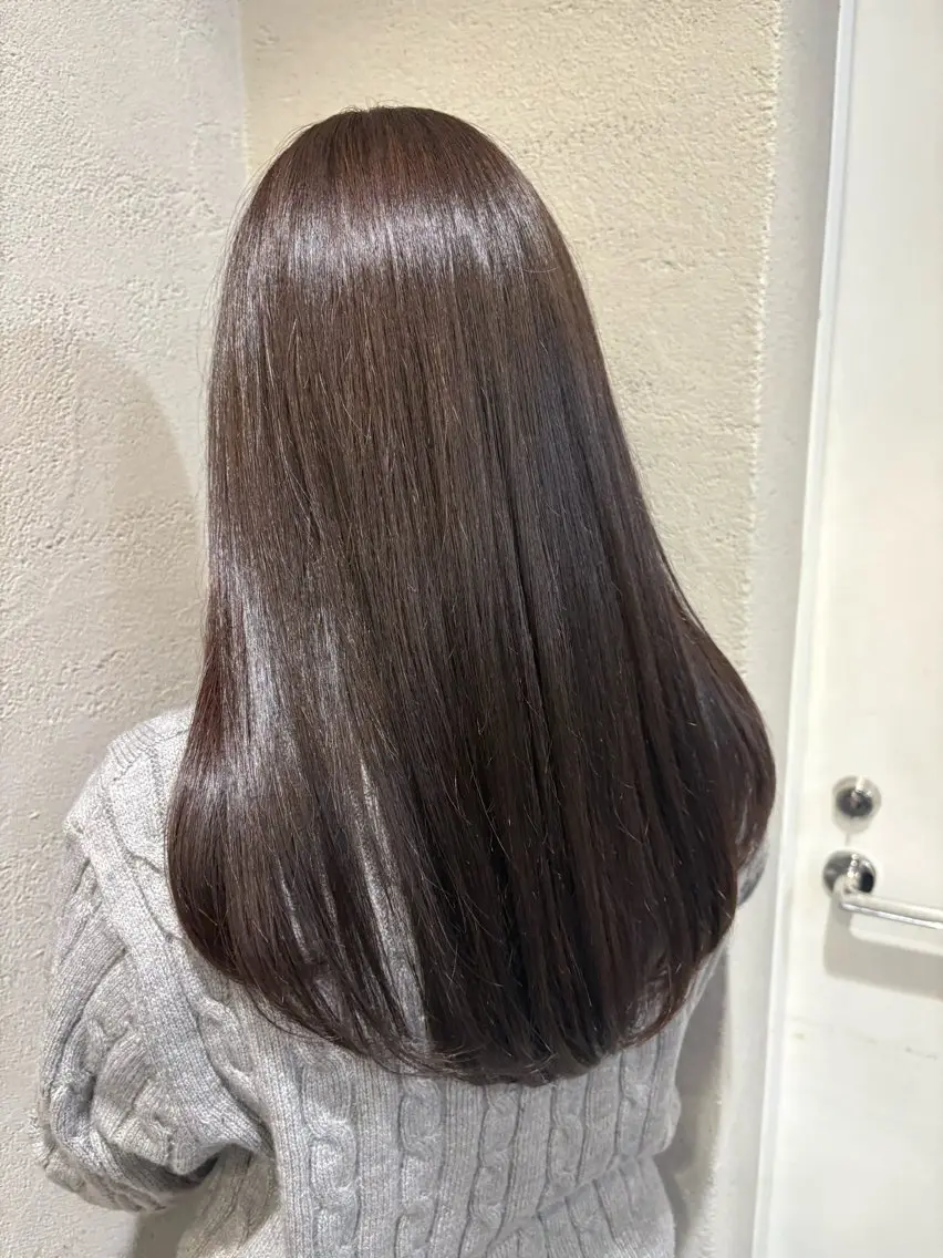 ロング カラー アッシュ ブラウンカラー ダークブラウン ヘアカラー 中嶋偲月🌙 艶カラー/縮毛矯正のヘアスタイル