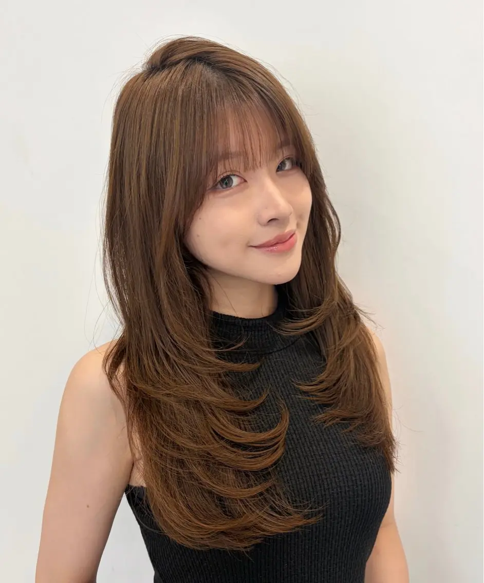 ロング ロングレイヤー 顔周りカット 韓国風ヘア レイヤーカット ロング カット トリートメント 髪質改善/レイヤー ハッシュカットひなたのヘアスタイル