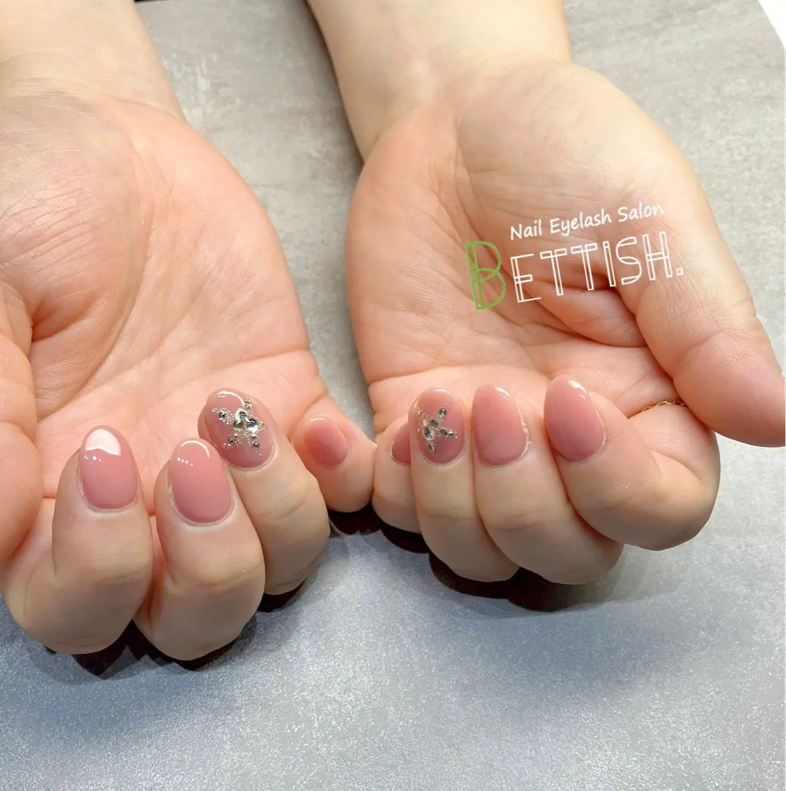 ネイル キラキラネイル BETTISH. KUMIKO☺︎︎のネイルデザイン