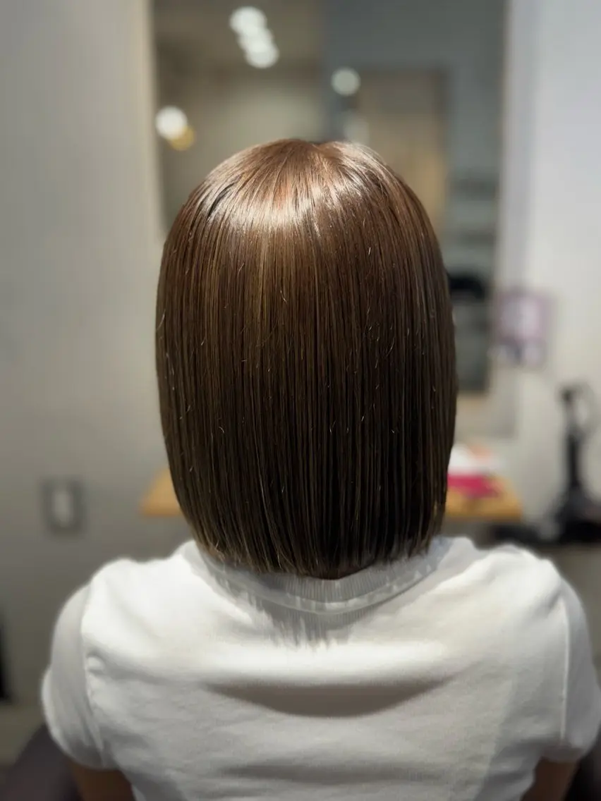 カラー ベージュカラー オリーブベージュ ヘアカラー トリートメント KAREN .のヘアスタイル