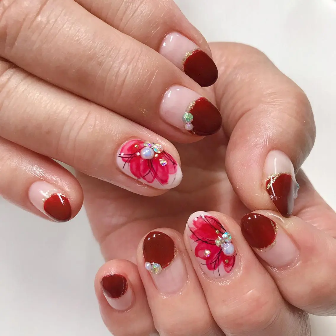 ネイル アートネイル 長さ出し フットネイル グリーン ニュアンスネイル Lily Roseスタッフ一同のマツエク・マツパデザイン