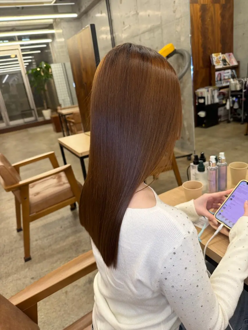 セミロング 髪質改善 レイヤーカット 縮毛矯正 トリートメント カット 縮毛矯正 トリートメント 縮毛矯正×髪質改善× 艶髪カラー 吉原和磨のヘアスタイル