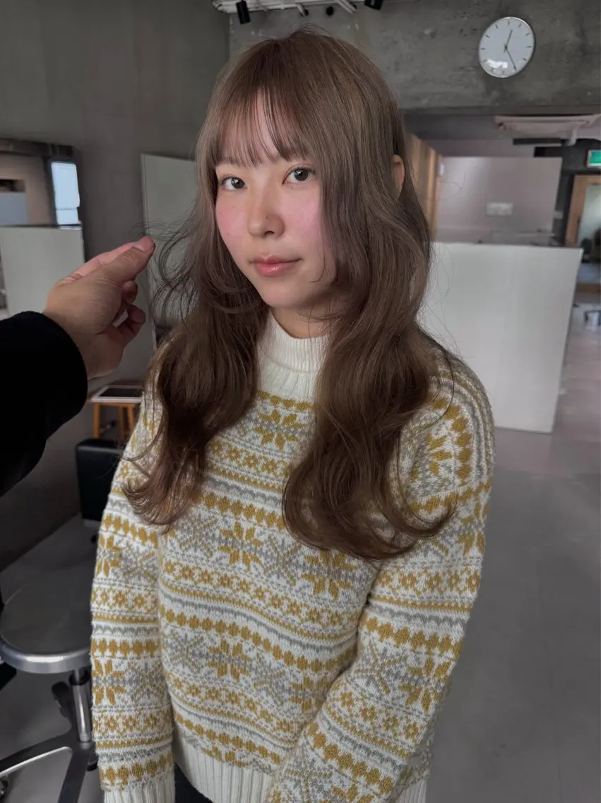セミロング カラー 縮毛矯正特化型美容師 名古屋LORENハダのヘアスタイル
